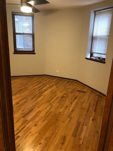 Building Photo - 617 W Surf St