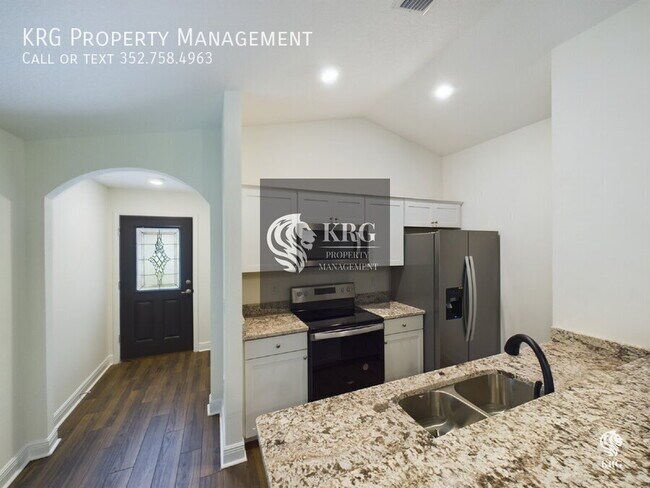 Building Photo - 8352 SE 158th Pl