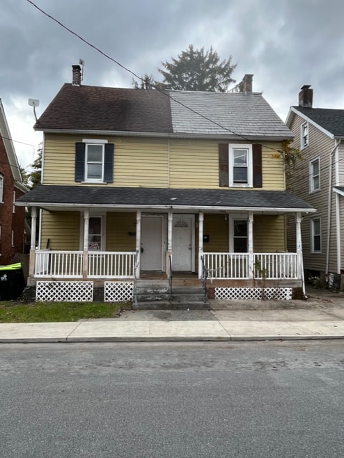 Building Photo - 125 N 1st St