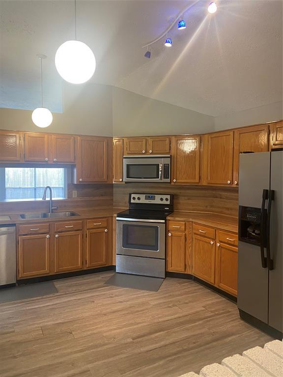 Building Photo - 7010 Harpers Dr