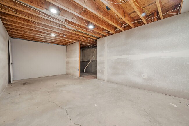 Building Photo - 958 N Buffalo Dr