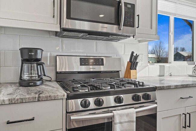 Building Photo - 2549 W Tango Creek Dr