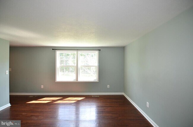 Building Photo - 17312 Amity Dr