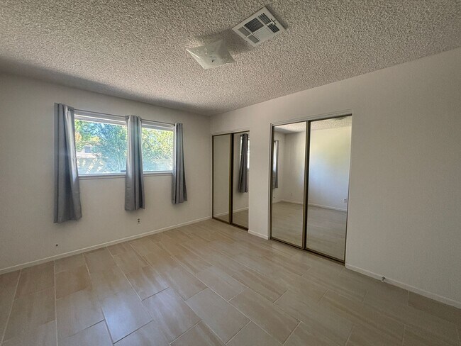 Building Photo - 2615 WEST AVENUE J-8