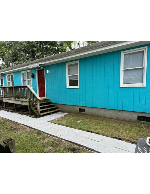 Building Photo - 126 N 4th St