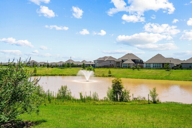 Building Photo - 31051 Sun Vly Dr