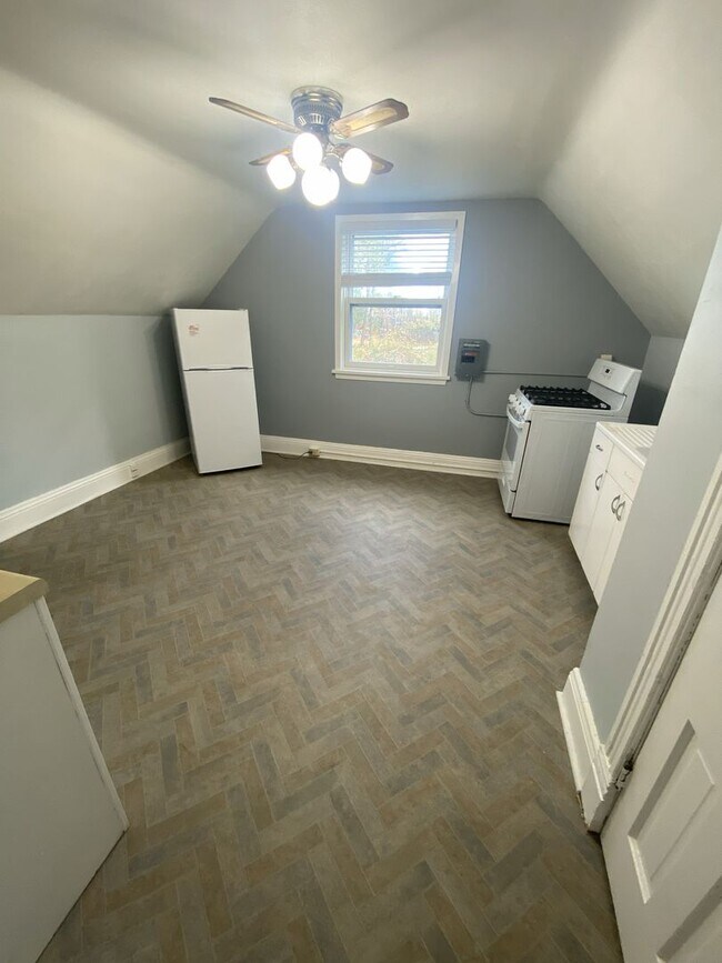 Building Photo - 1826 Minnesota Ave