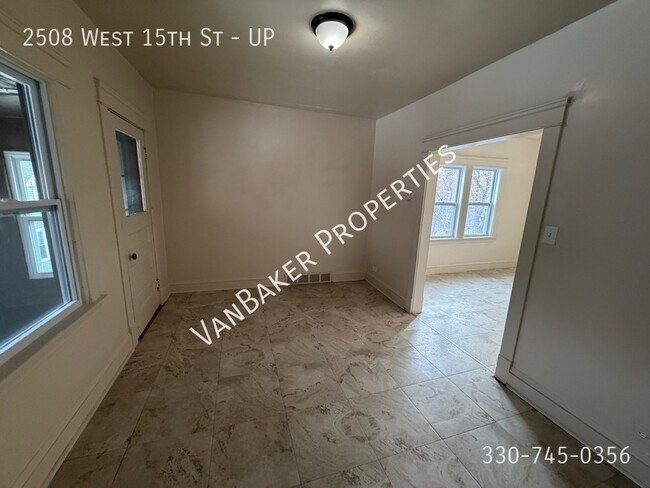 Building Photo - 2508 W 15th St