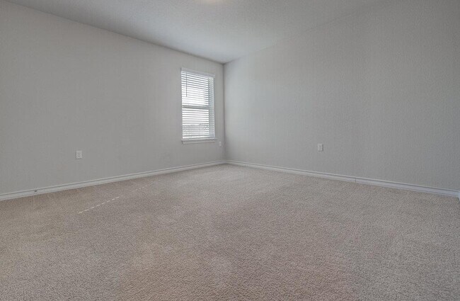 Building Photo - 11820 Coyote Call Way