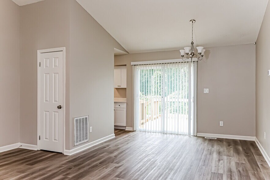 Building Photo - 2332 Quartz Ct