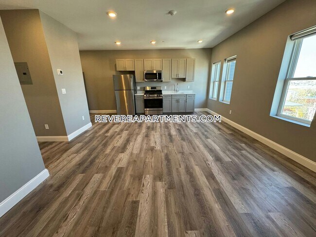 Building Photo - 38 Walnut Ave.