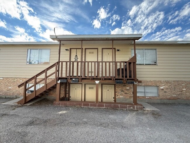 Building Photo - 260 W 400 S