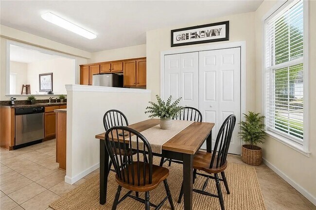 Building Photo - 10565 Cherry Grove Ct