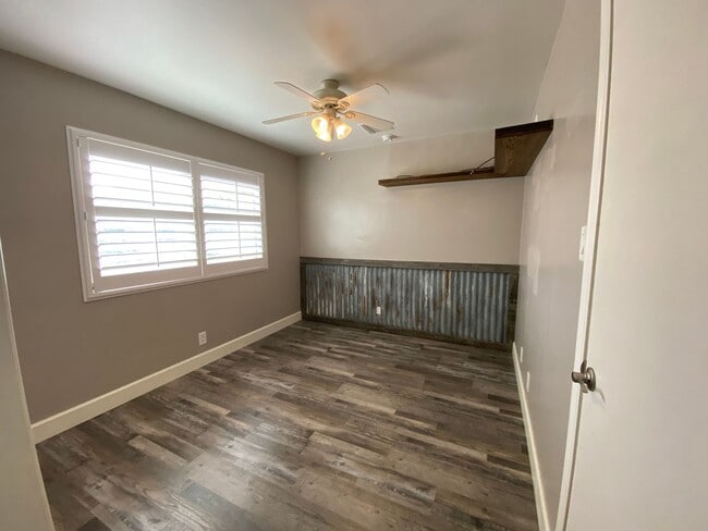 Building Photo - Spacious 4-Bed, 2-Bath Country Home with Pool, Spa, and More! MOVE IN SPECIAL