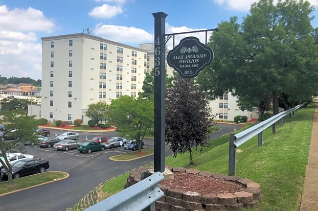 Building Photo - Aboussie Pavilion