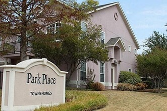 Building Photo - 629 Park Pl Dr