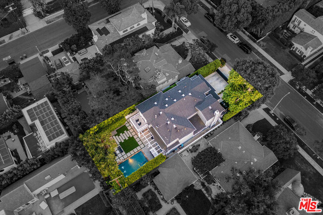 Building Photo - 10515 Whipple St