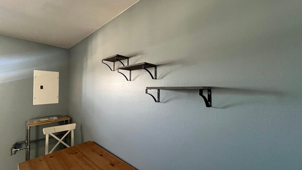 Building Photo - 9250 E Girard Ave