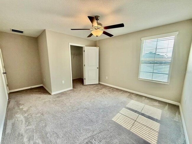 Building Photo - 1036 Royal Empress Dr