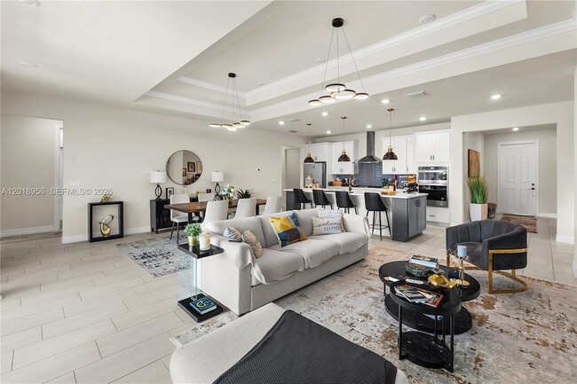 Building Photo - 4549 Pinehurst Trl W