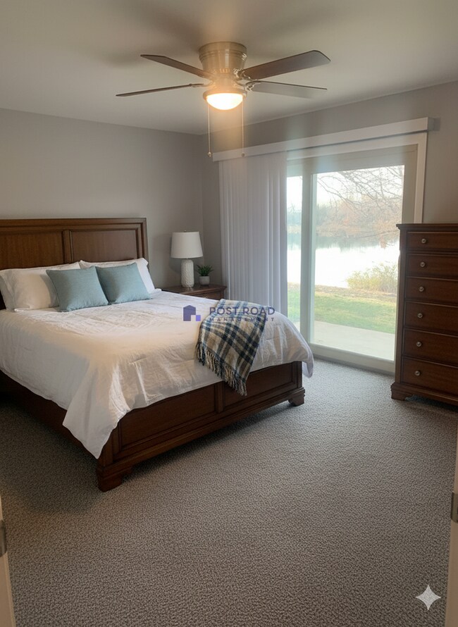 Building Photo - 515 W 27th St S