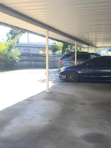 Building Photo - 3225 Cortez Dr