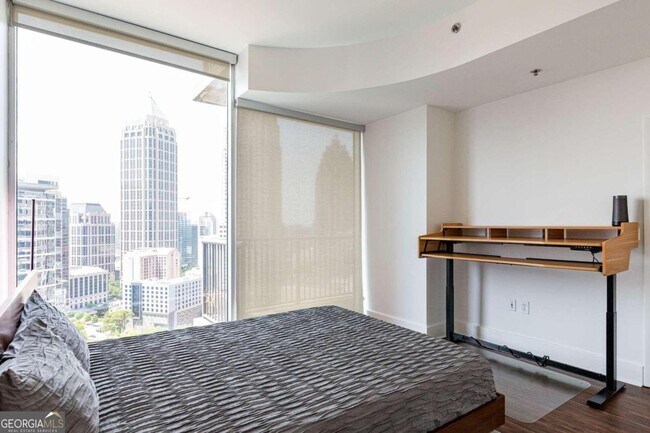 Building Photo - 1080 Peachtree St NE