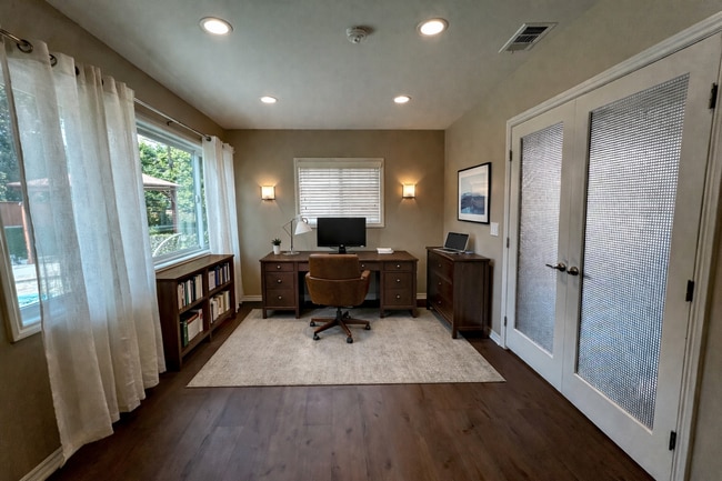 Building Photo - A home that has all the best of California Living!