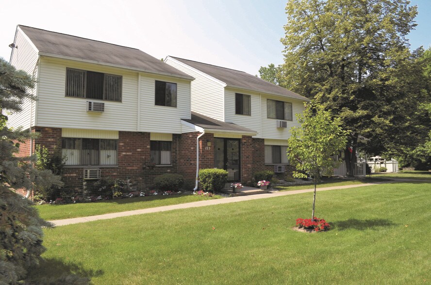 Little Creek Apartments 173 Bending Creek Rd Rochester NY 14624