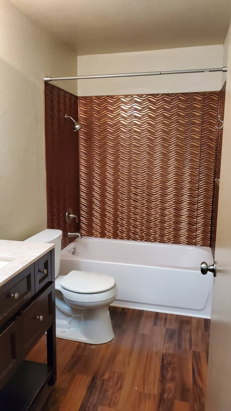 Building Photo - 1460 Parkway Dr