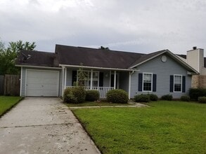 Building Photo - Cozy Home