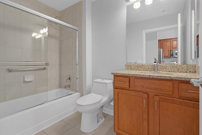 Building Photo - 647 Metropolitan Way