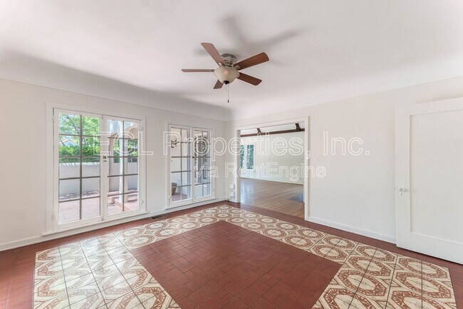 Building Photo - 1612 N Genesee Ave