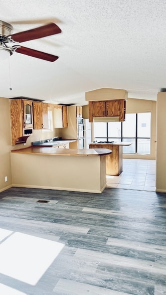 Primary Photo - 6345 N Dona Ana Rd