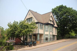 Building Photo - 2-BR in Turtle Creek - Income-restricted
