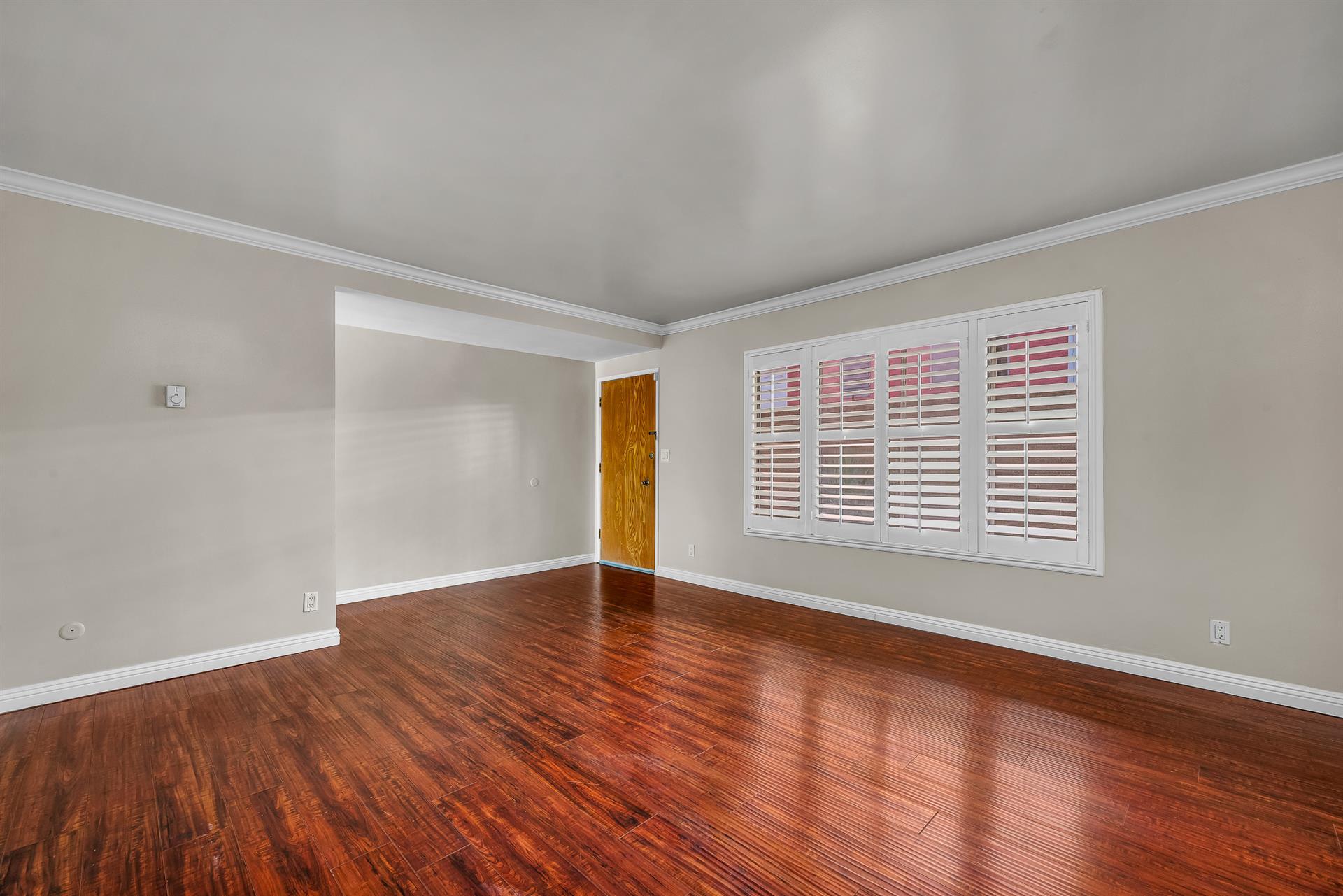 Living Room - 810 Edgewood St