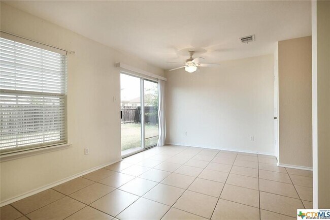 Building Photo - 2021 Kass Cove