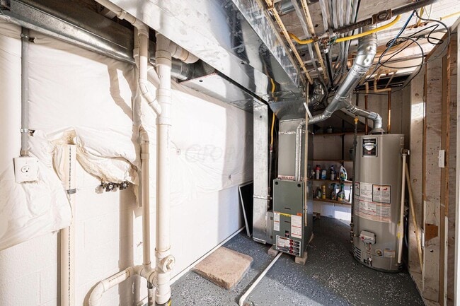 Building Photo - 97 Tarryton Ct W