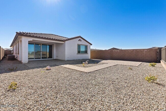Building Photo - 12160 E Sereno Rd