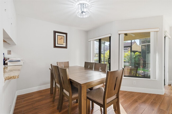 Building Photo - 8412 Shadow Ct