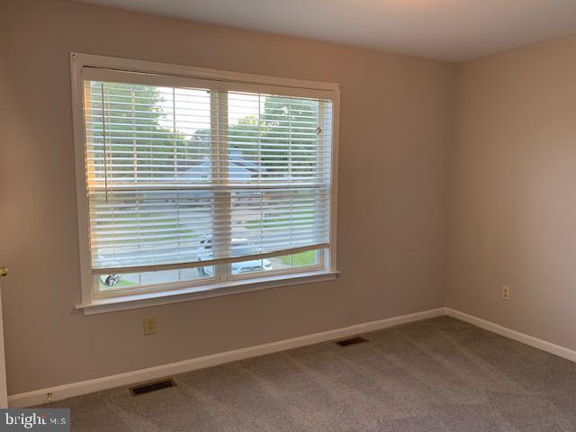 Building Photo - 8717 Forest Glen Cir