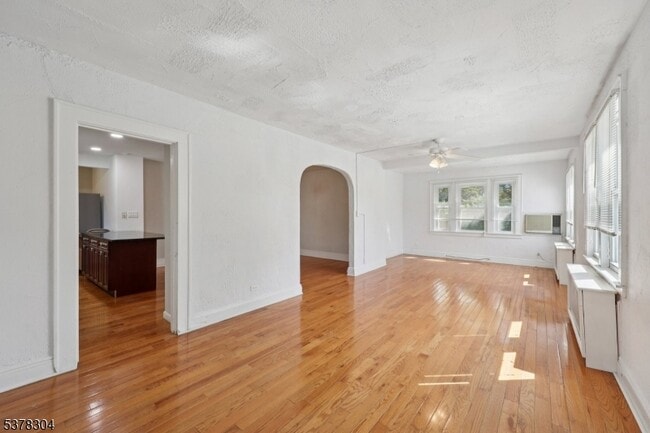Building Photo - 359 Bogert Ave