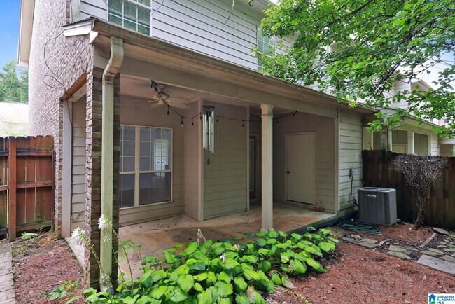 Building Photo - 117 Frances Ln