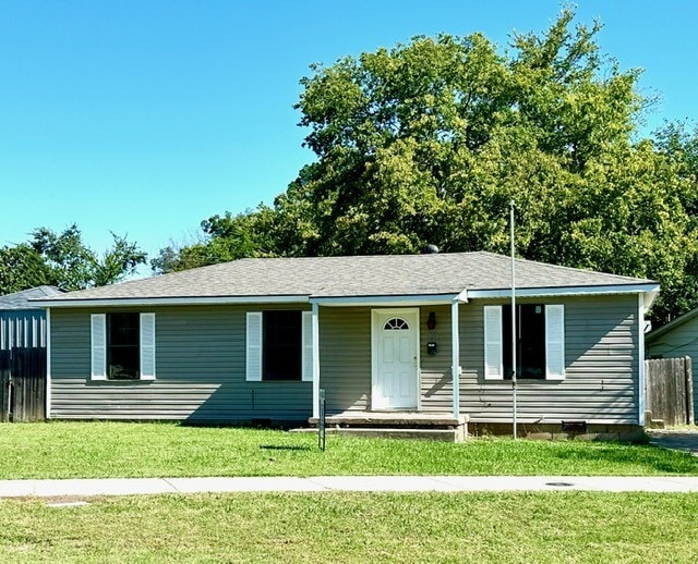 Primary Photo - 521 W Locust St