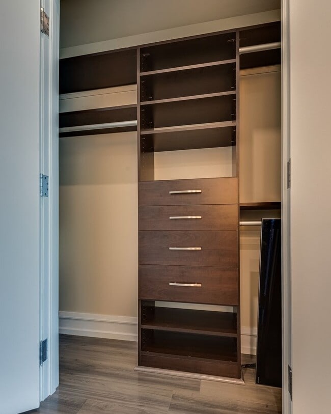 Building Photo - Sky Las Vegas 4305- Stunning City Views from this Fully Furnished, 3Bd, 3-Story Penthouse Residence