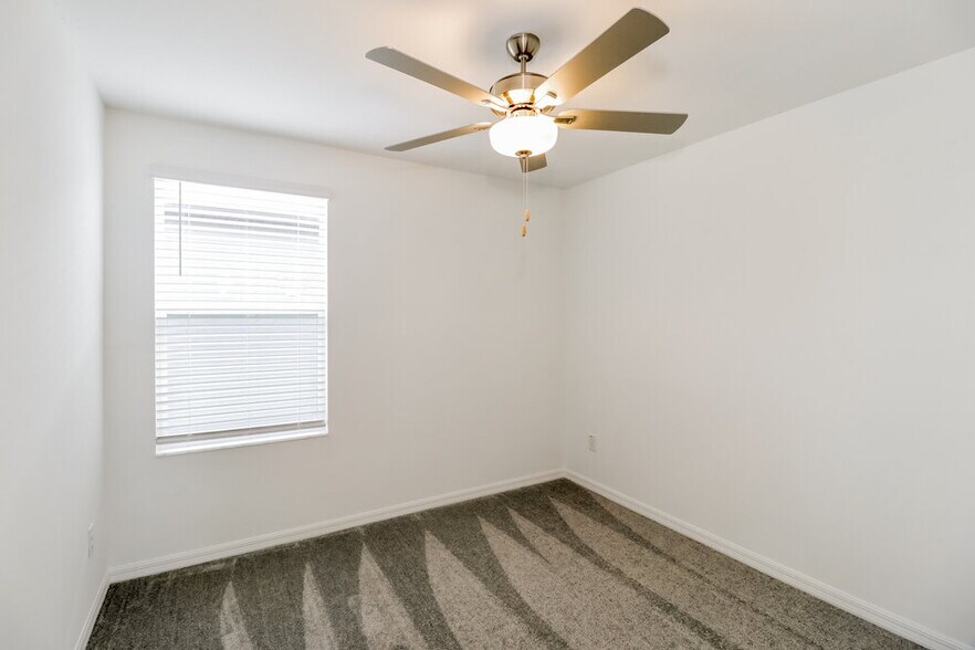 Building Photo - 2141 Skybrooke Blvd