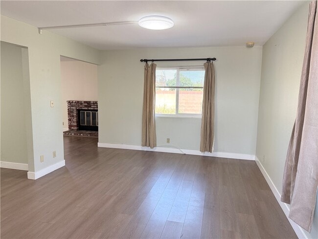 Building Photo - 1714 Del Mar Ave