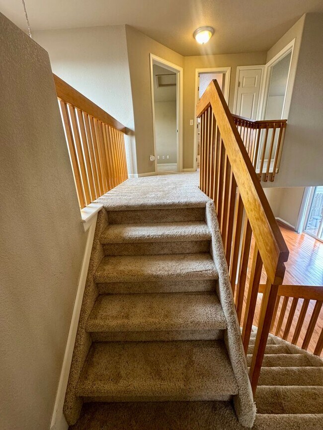 Building Photo - 5 Bedroom Home in Stetson Hills