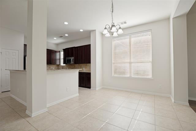 Building Photo - 5112 Datewood Ln