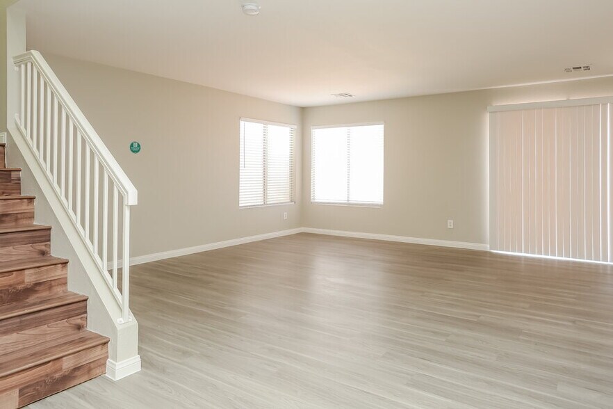 Building Photo - 8620 Hidden Pines Ave